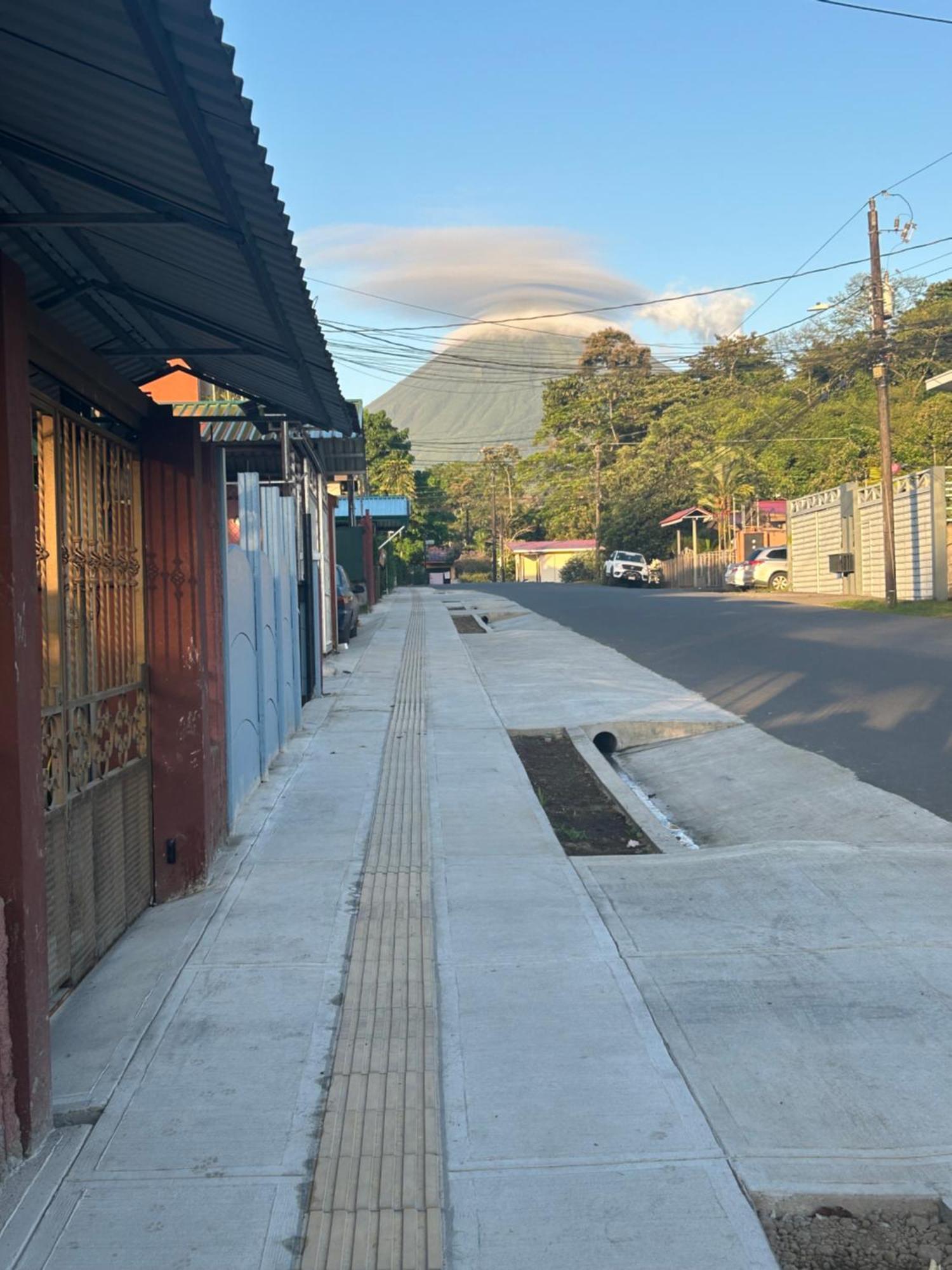 Villa Jade, La Fortuna Downtown Eksteriør billede